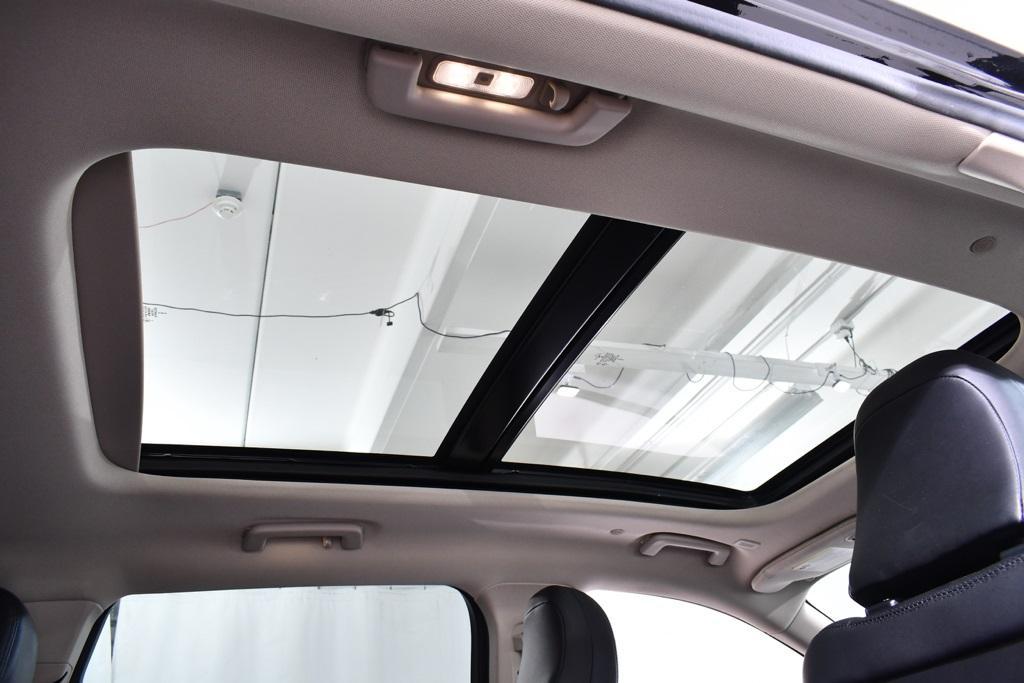 used 2022 Lincoln Nautilus car, priced at $38,355