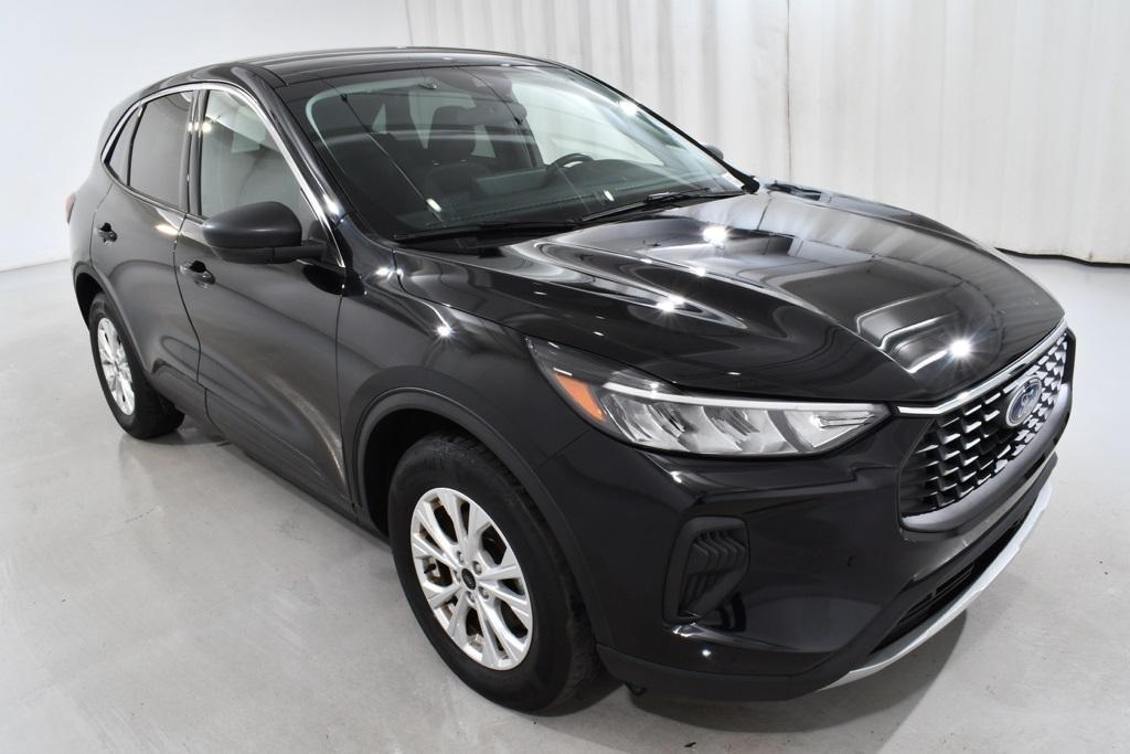 used 2023 Ford Escape car, priced at $21,755