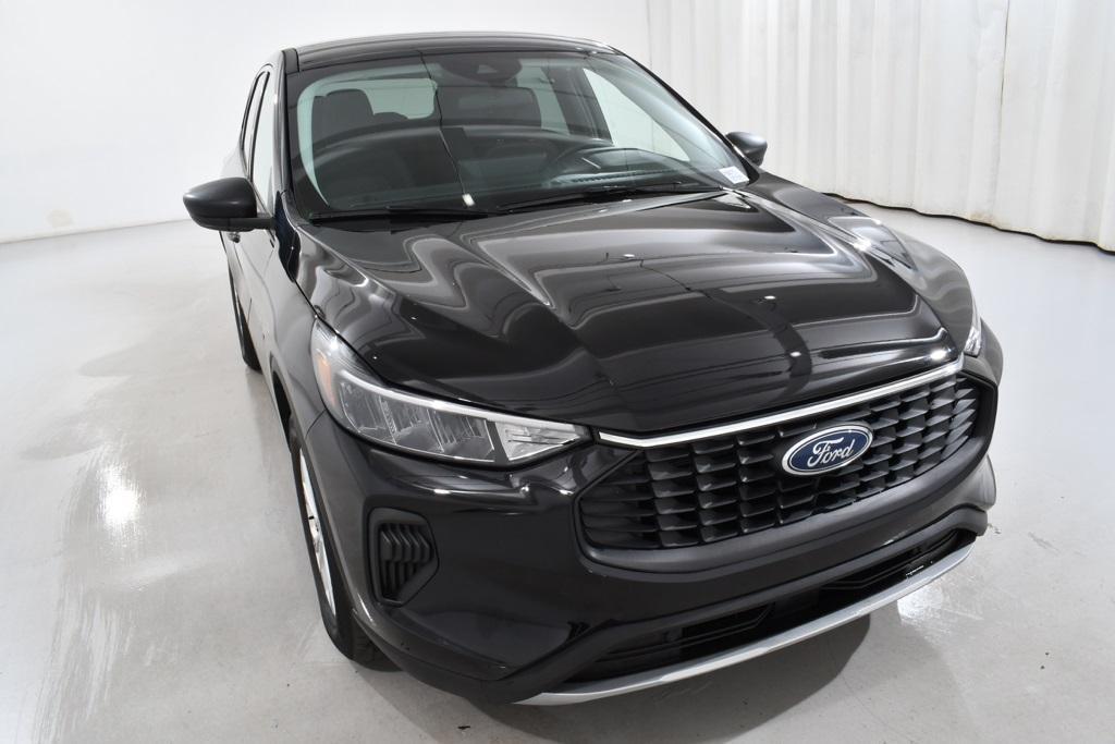 used 2023 Ford Escape car, priced at $21,755