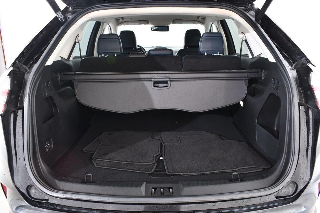 used 2022 Ford Edge car, priced at $23,255