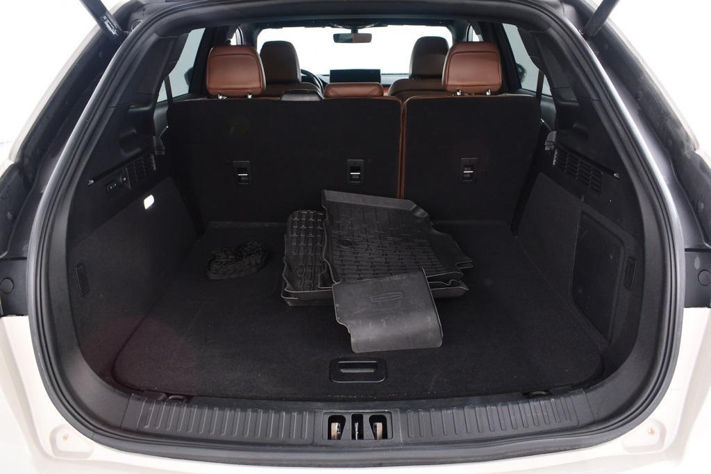 used 2022 Lincoln Nautilus car, priced at $37,655