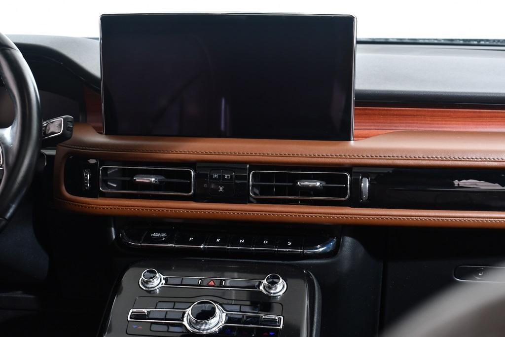 used 2022 Lincoln Nautilus car, priced at $37,655