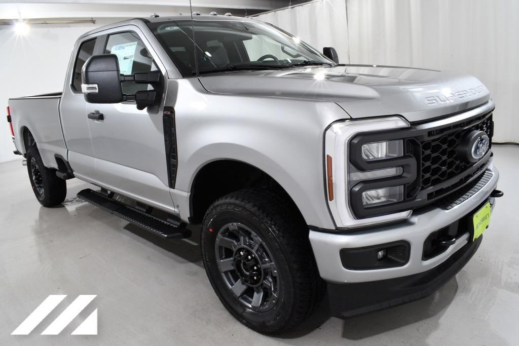 new 2024 Ford F-350 car, priced at $54,377