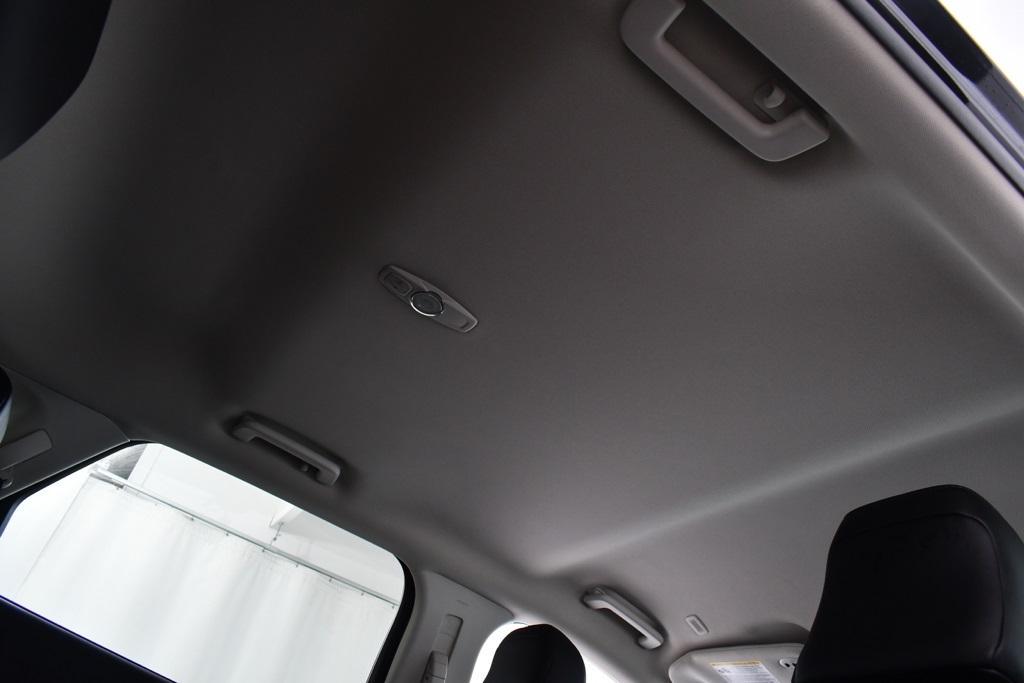 used 2023 Ford Edge car, priced at $27,255