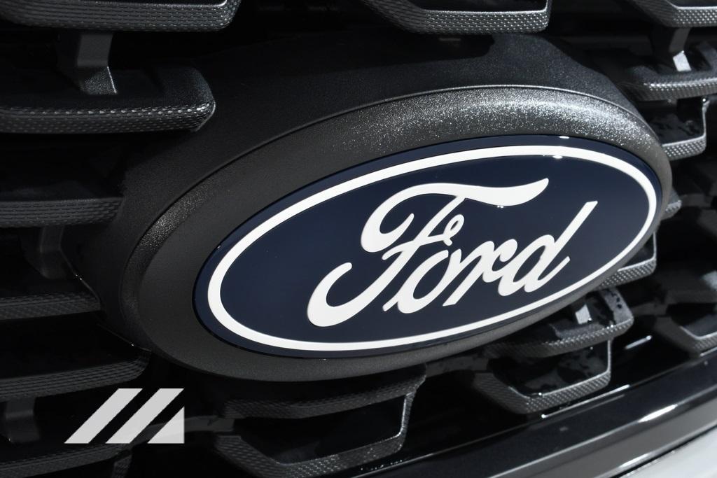 new 2025 Ford F-150 car, priced at $44,727