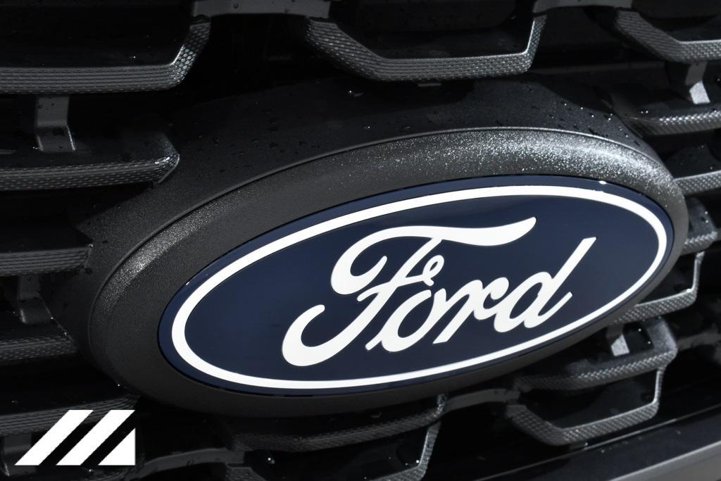 new 2024 Ford F-150 car, priced at $45,877