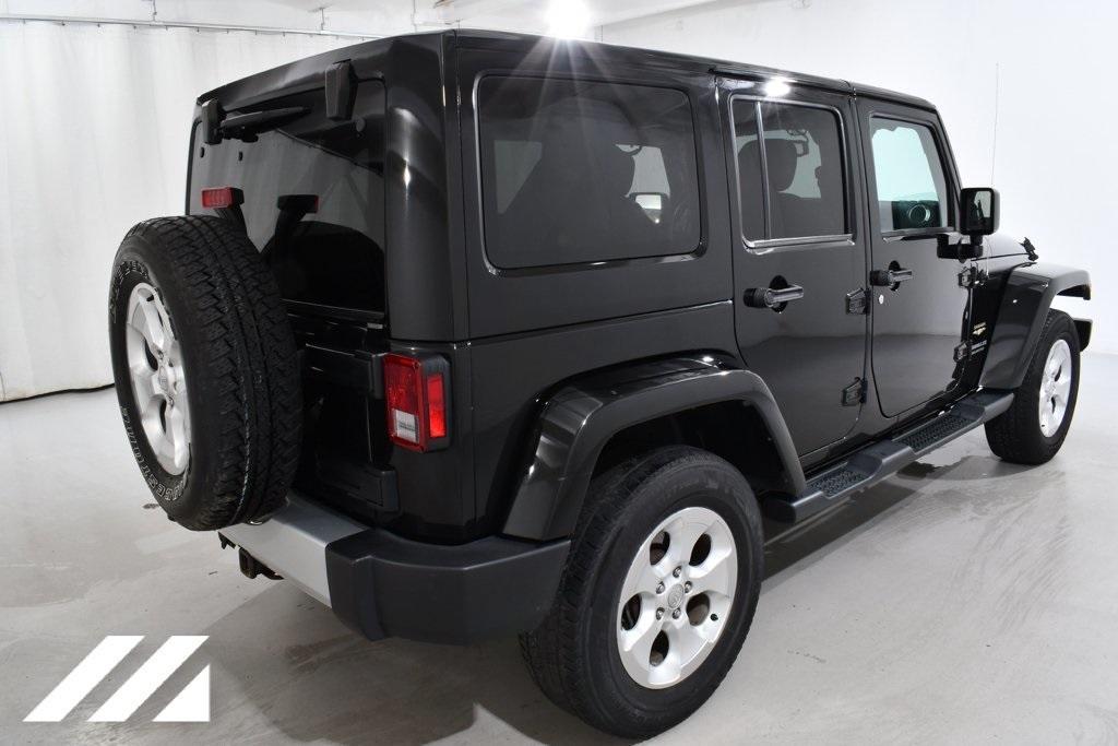 used 2015 Jeep Wrangler Unlimited car, priced at $19,555