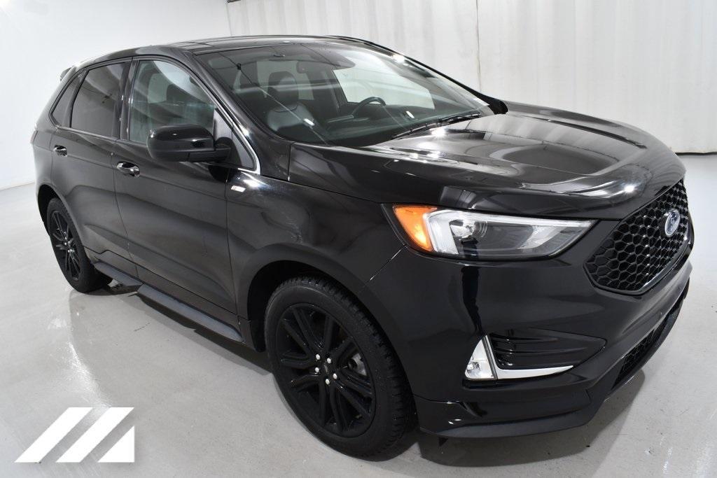 used 2022 Ford Edge car, priced at $29,155