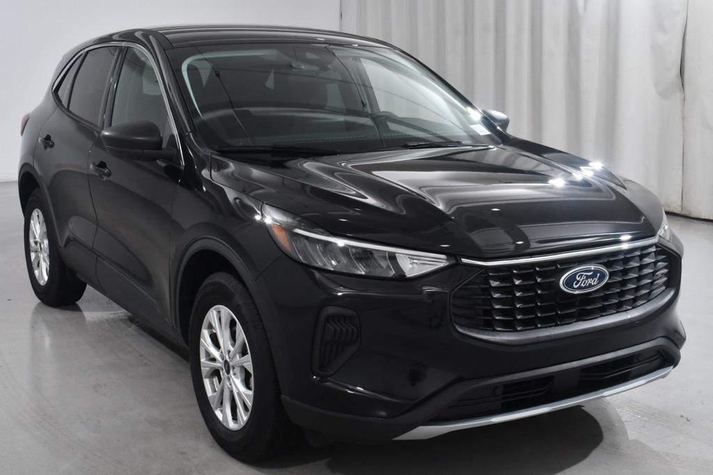 used 2023 Ford Escape car, priced at $24,755