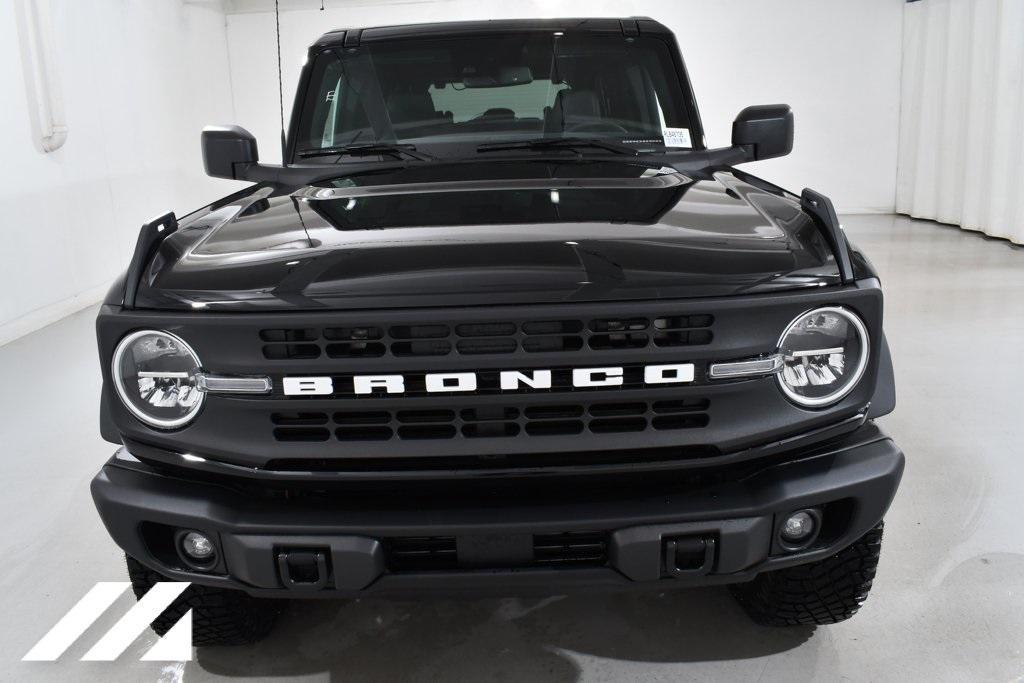 new 2024 Ford Bronco car, priced at $53,577