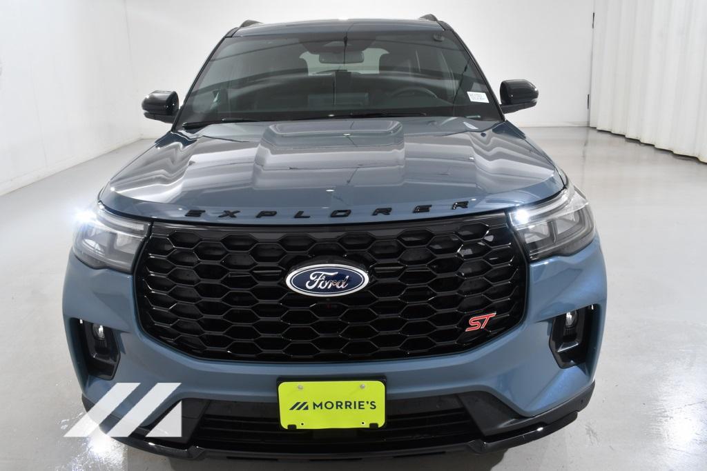 new 2025 Ford Explorer car, priced at $59,277