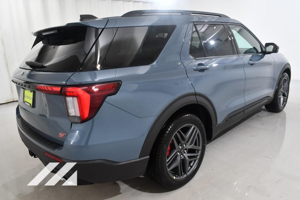 new 2025 Ford Explorer car, priced at $59,277