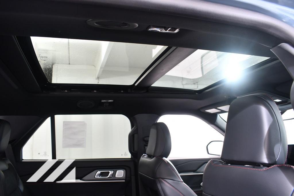 new 2025 Ford Explorer car, priced at $59,277