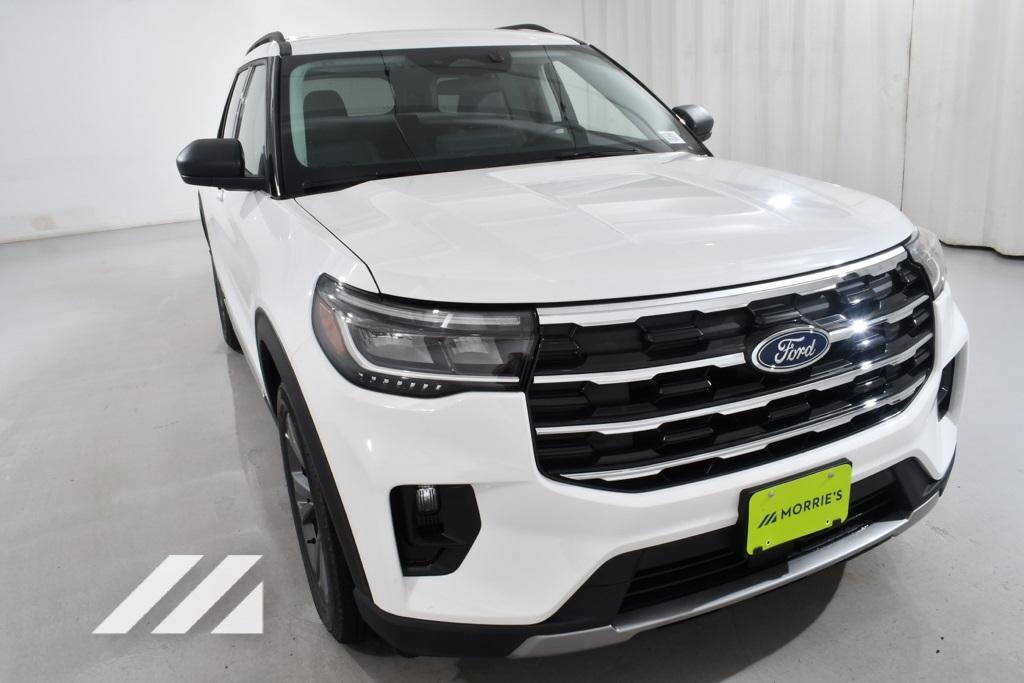 new 2025 Ford Explorer car, priced at $43,077