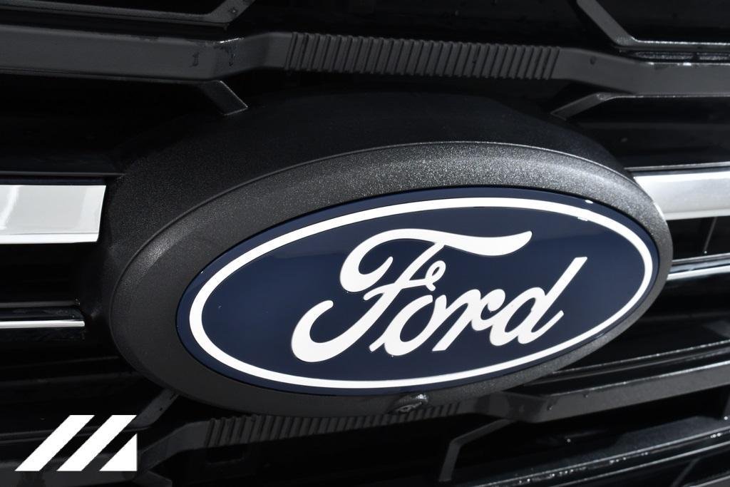 new 2024 Ford F-150 car, priced at $51,277