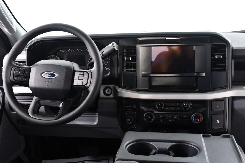 new 2025 Ford F-250 car, priced at $49,877
