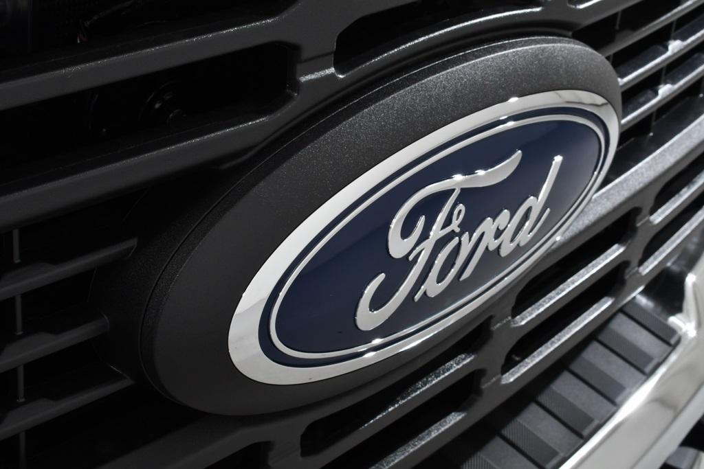 new 2025 Ford F-250 car, priced at $49,877