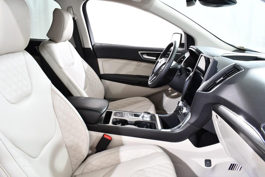 used 2024 Ford Edge car, priced at $36,255