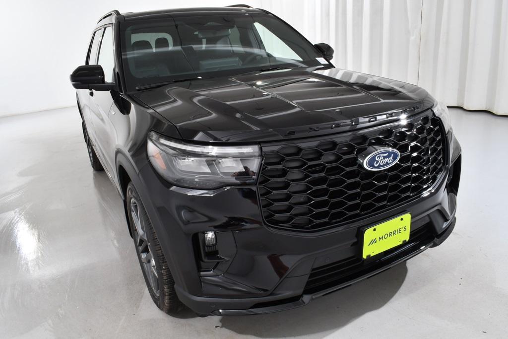 new 2025 Ford Explorer car, priced at $50,077