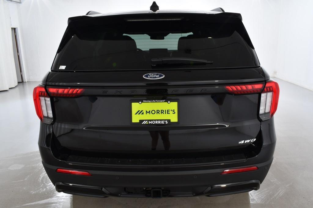 new 2025 Ford Explorer car, priced at $50,077