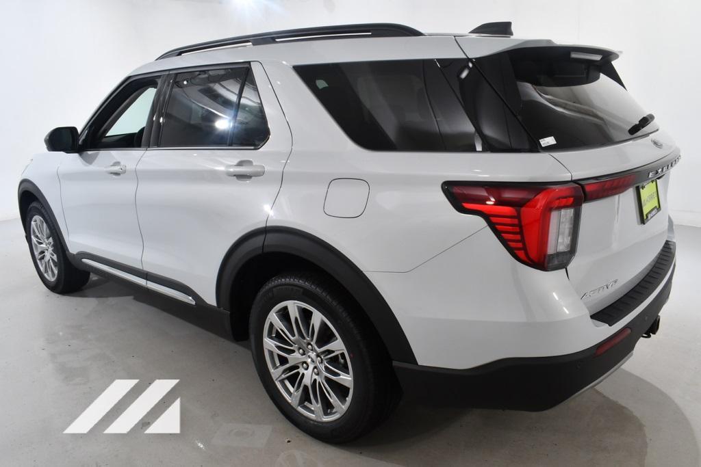 new 2025 Ford Explorer car, priced at $47,777