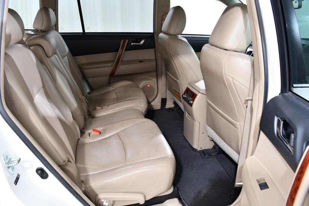 used 2012 Toyota Highlander car, priced at $14,255