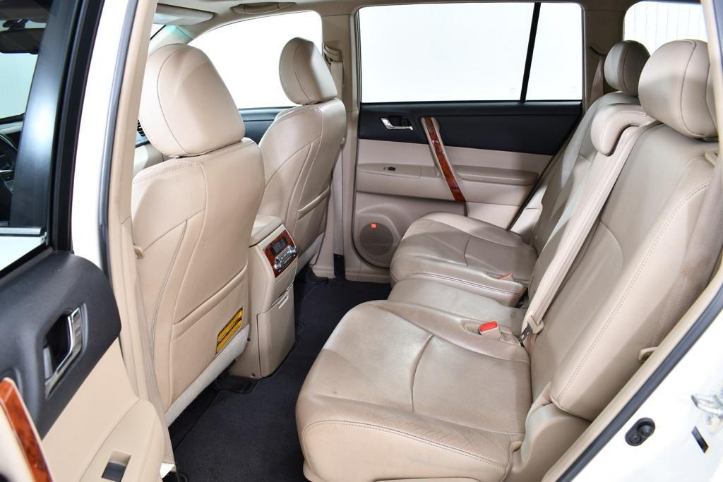 used 2012 Toyota Highlander car, priced at $14,255