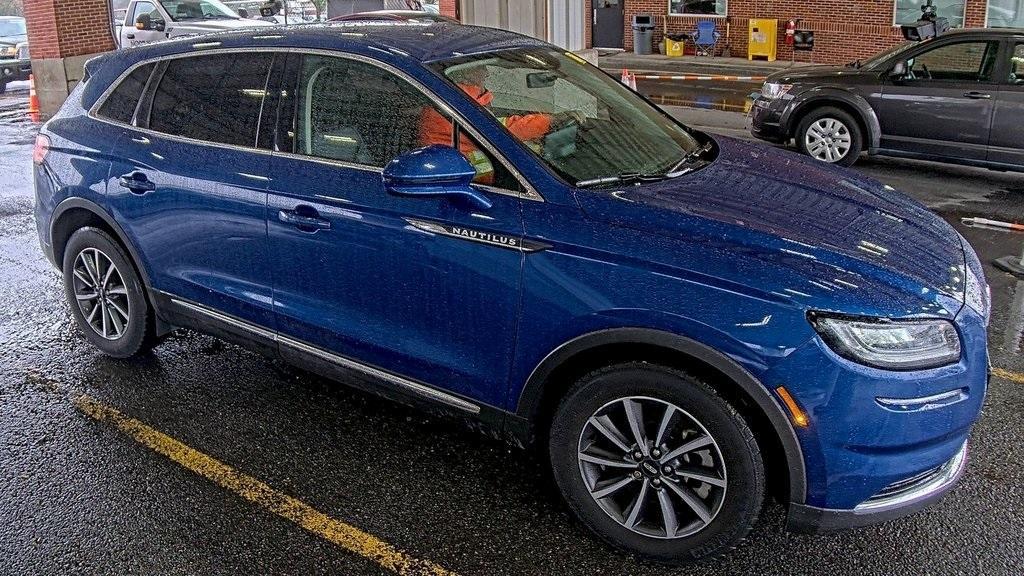 used 2021 Lincoln Nautilus car, priced at $26,855