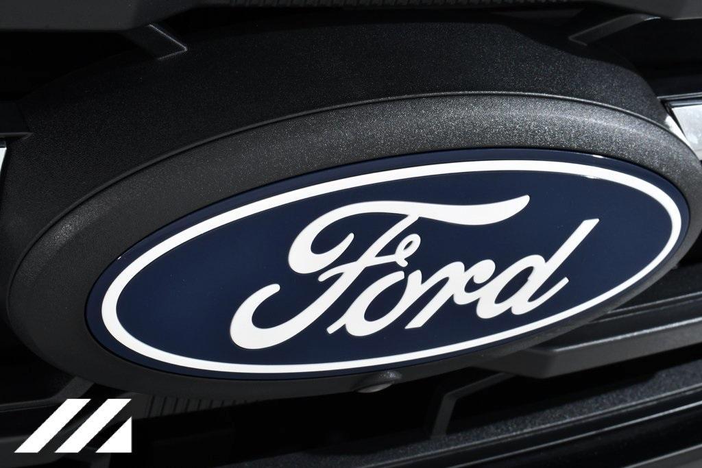 new 2025 Ford F-150 car, priced at $57,077