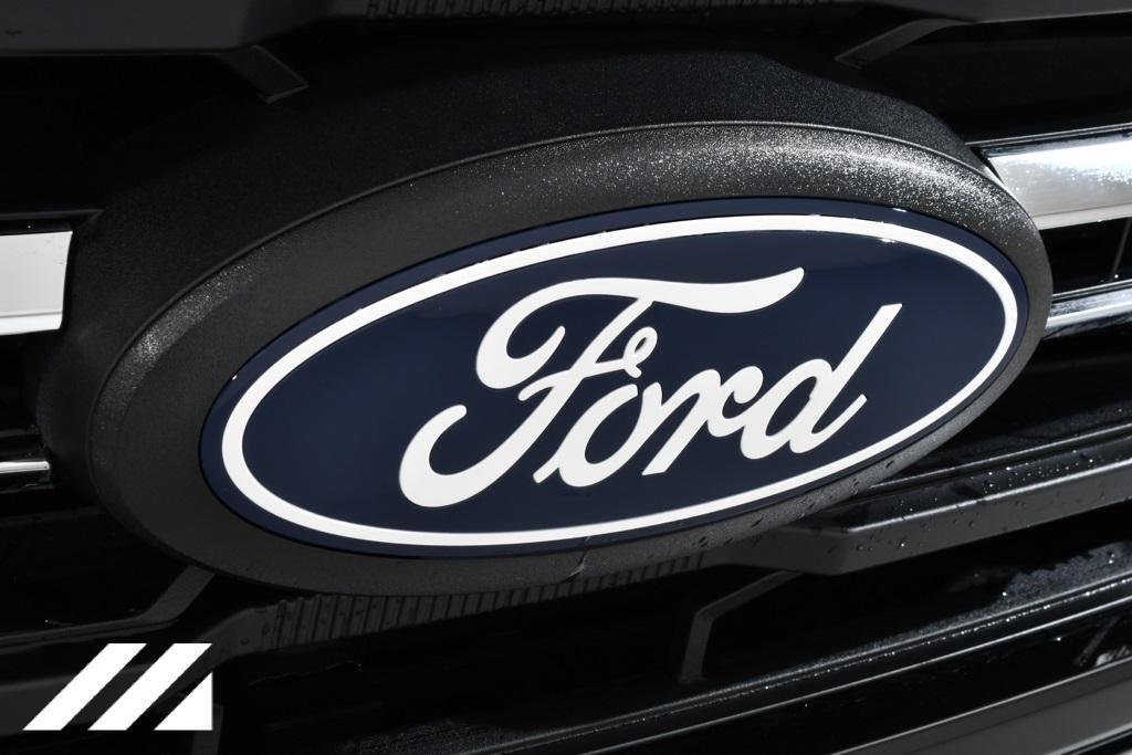 new 2025 Ford F-150 car, priced at $52,277