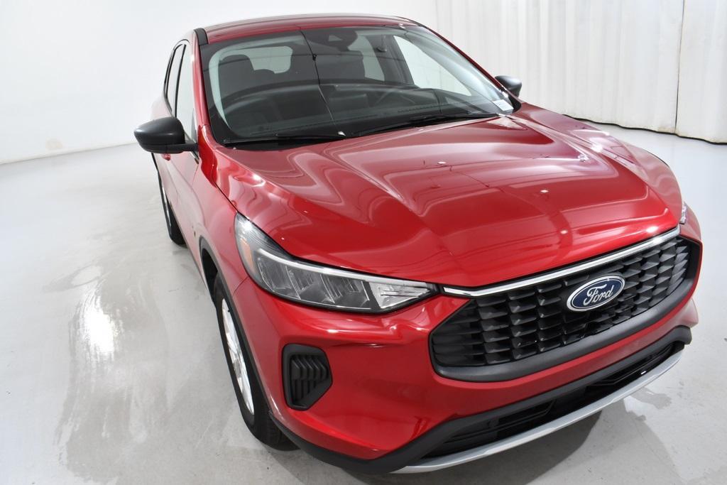 used 2023 Ford Escape car, priced at $25,655