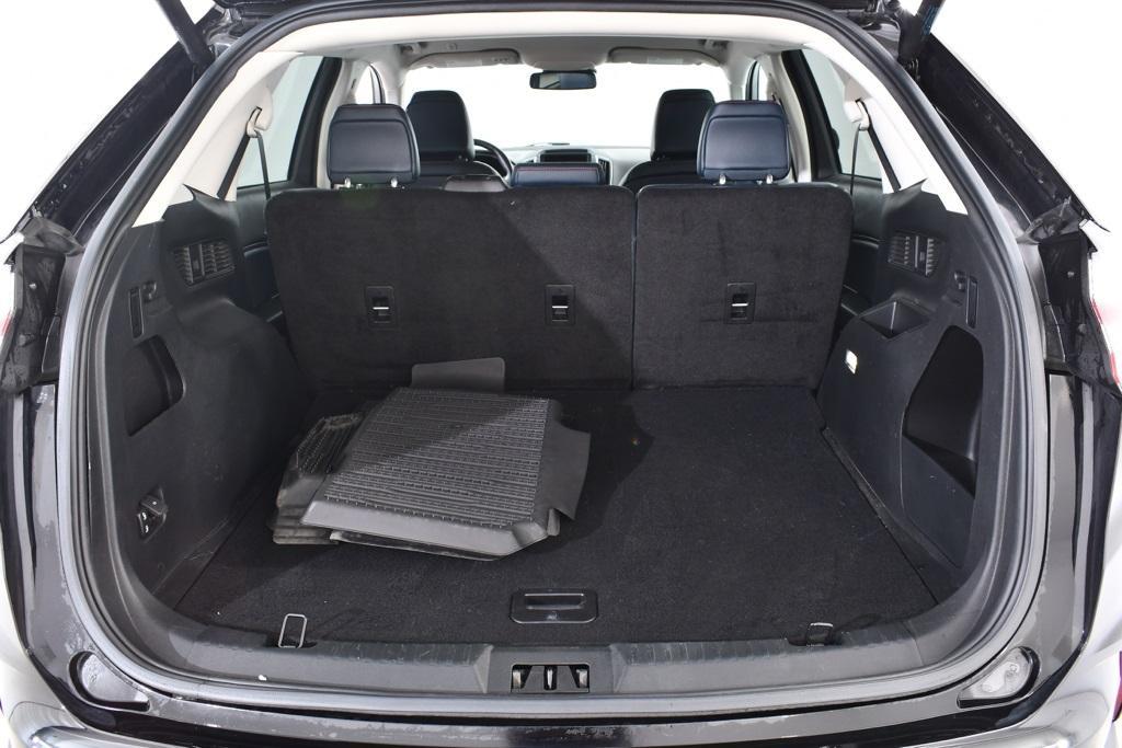 used 2024 Ford Edge car, priced at $28,255