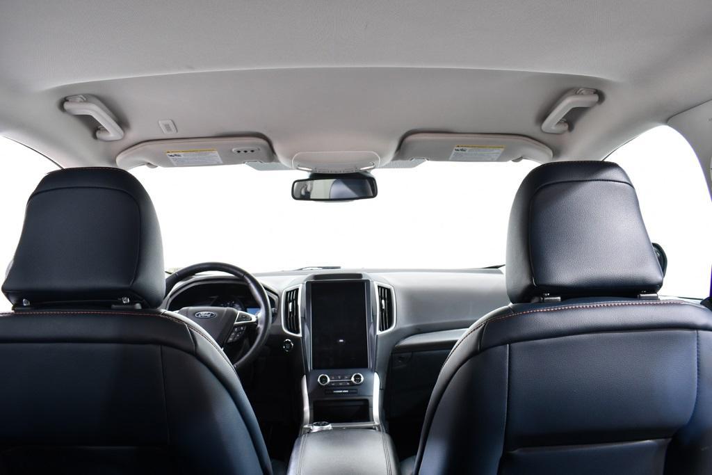 used 2024 Ford Edge car, priced at $28,255