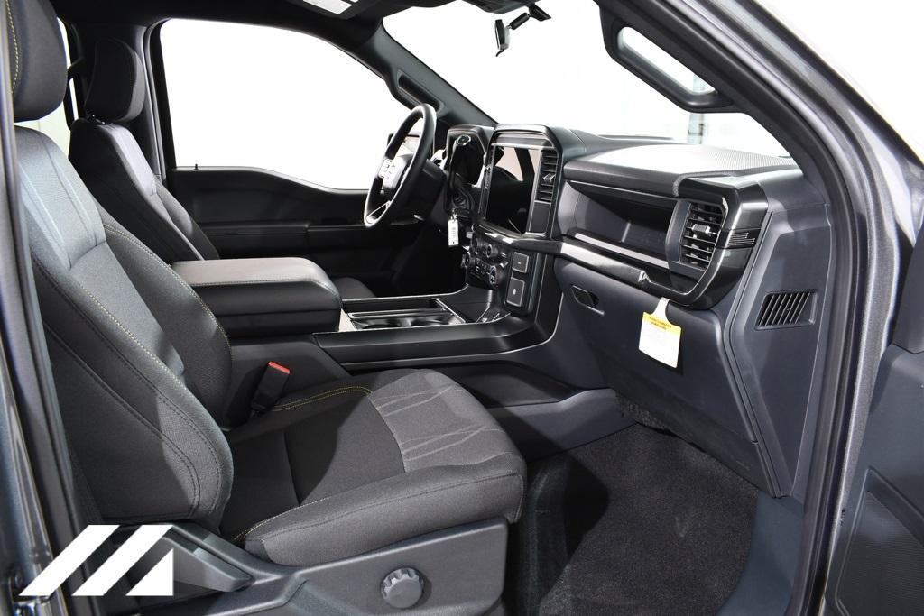 new 2025 Ford F-150 car, priced at $48,977