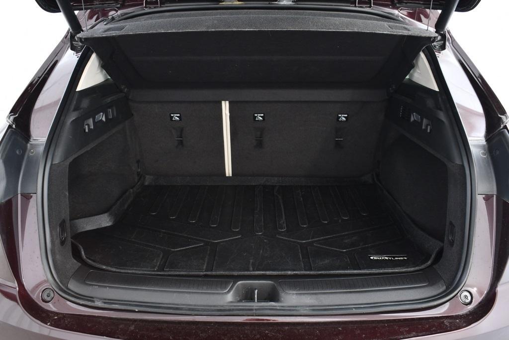 used 2023 Buick Envision car, priced at $35,555