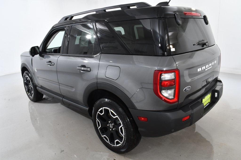new 2025 Ford Bronco Sport car, priced at $37,977