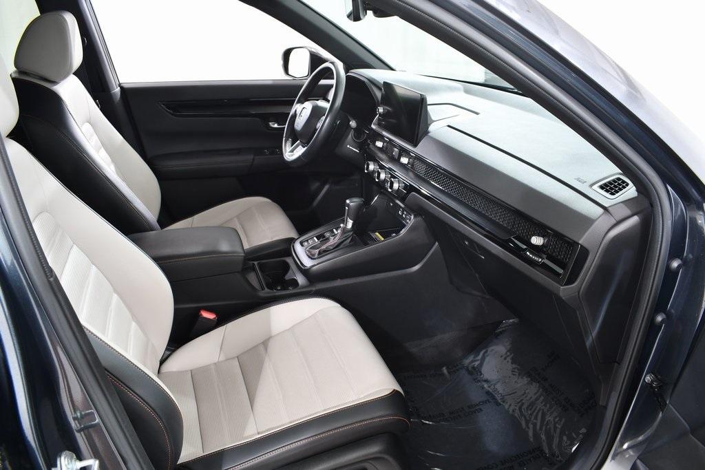 used 2023 Honda CR-V Hybrid car, priced at $30,955