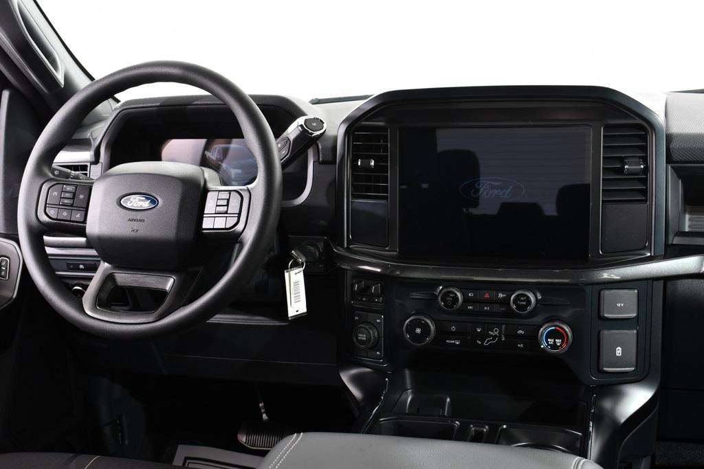 new 2025 Ford F-150 car, priced at $47,277