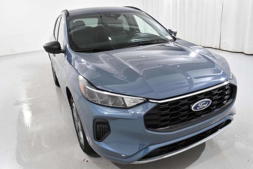 used 2023 Ford Escape car, priced at $23,155
