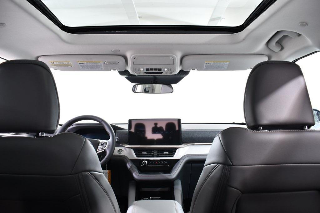 new 2025 Ford Explorer car, priced at $44,577