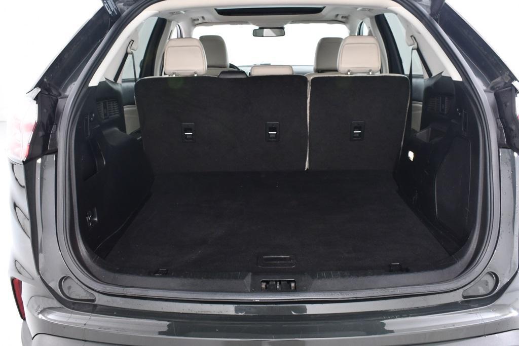 used 2022 Ford Edge car, priced at $28,155