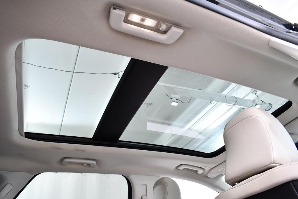 used 2022 Ford Edge car, priced at $28,155