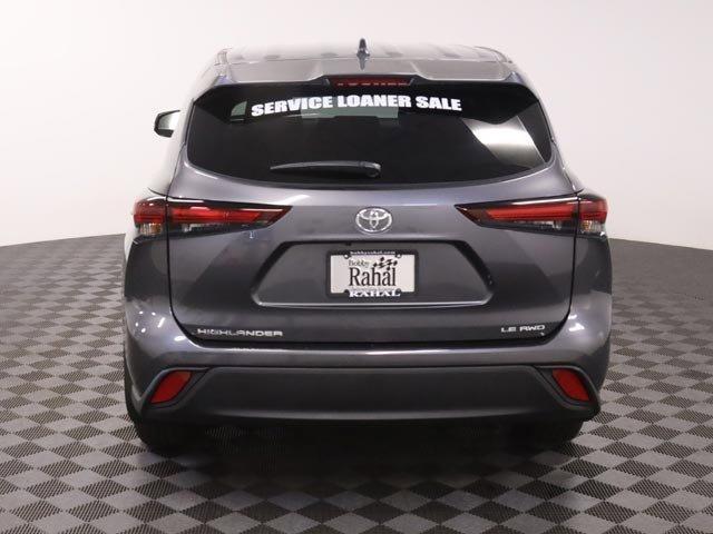 used 2024 Toyota Highlander car, priced at $40,249