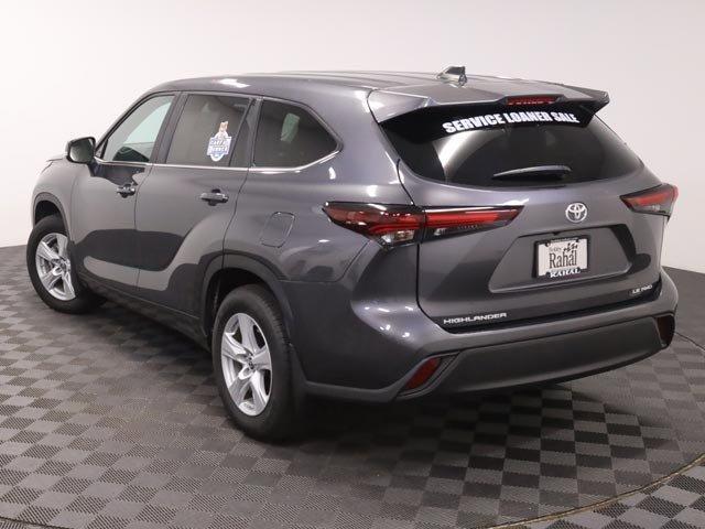 used 2024 Toyota Highlander car, priced at $40,249