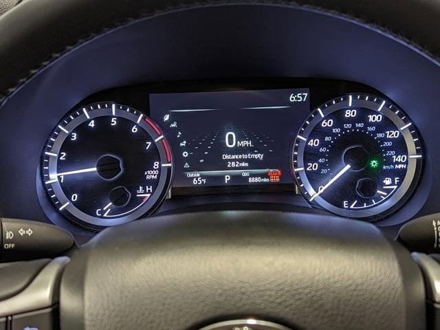 used 2024 Toyota Highlander car, priced at $40,249