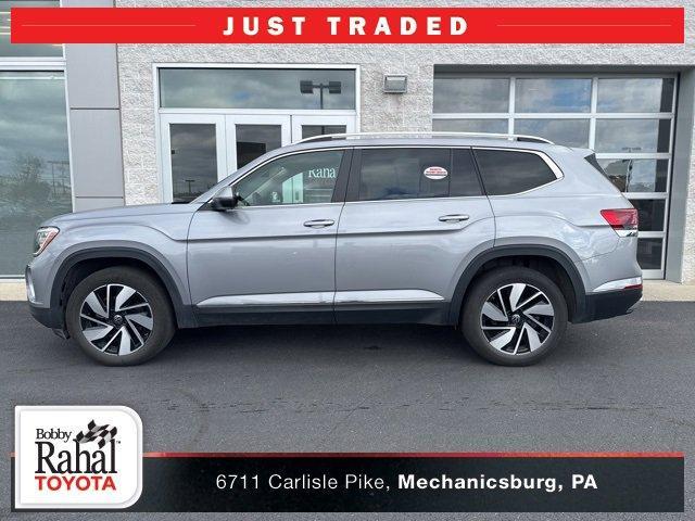 used 2024 Volkswagen Atlas car, priced at $34,999