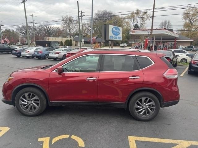 used 2016 Nissan Rogue car, priced at $10,950