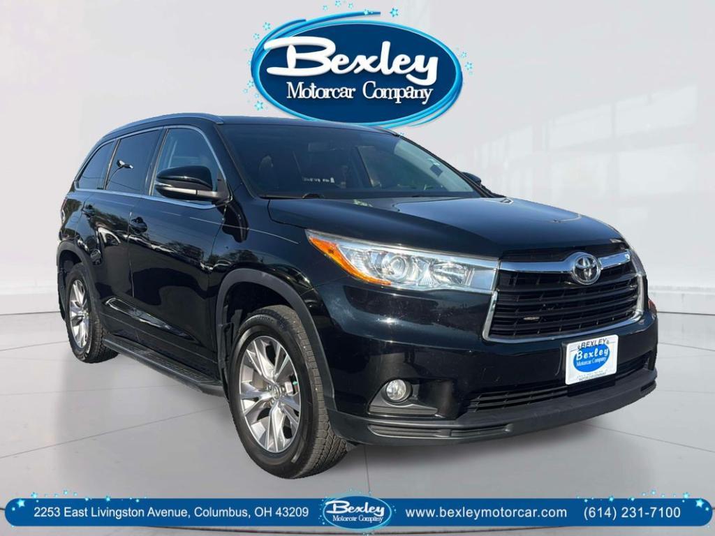 used 2015 Toyota Highlander car, priced at $17,950