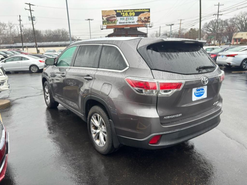 used 2015 Toyota Highlander car, priced at $16,950