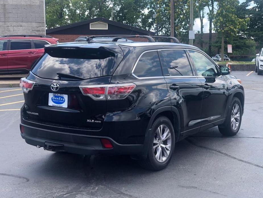 used 2015 Toyota Highlander car, priced at $17,950